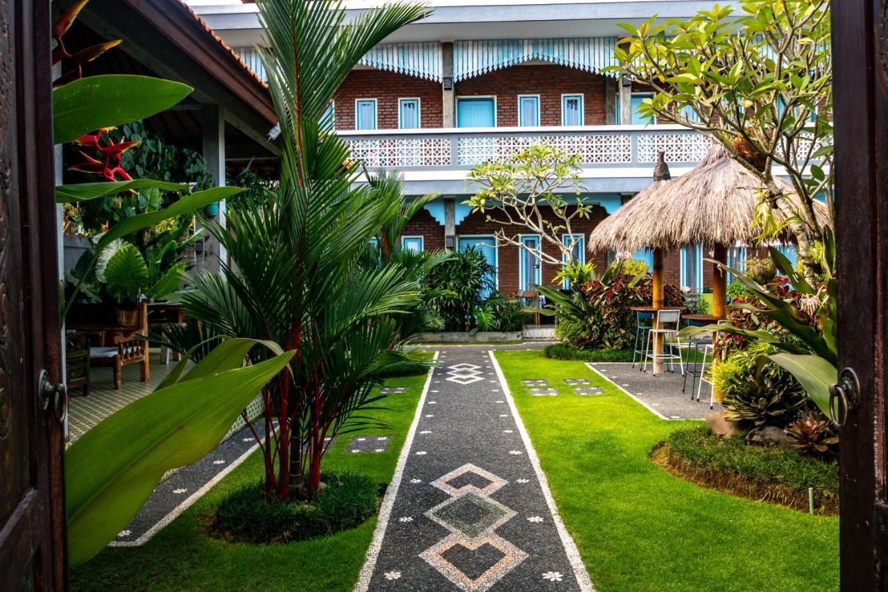 D-Anyar Stay And Surf Canggu Экстерьер фото