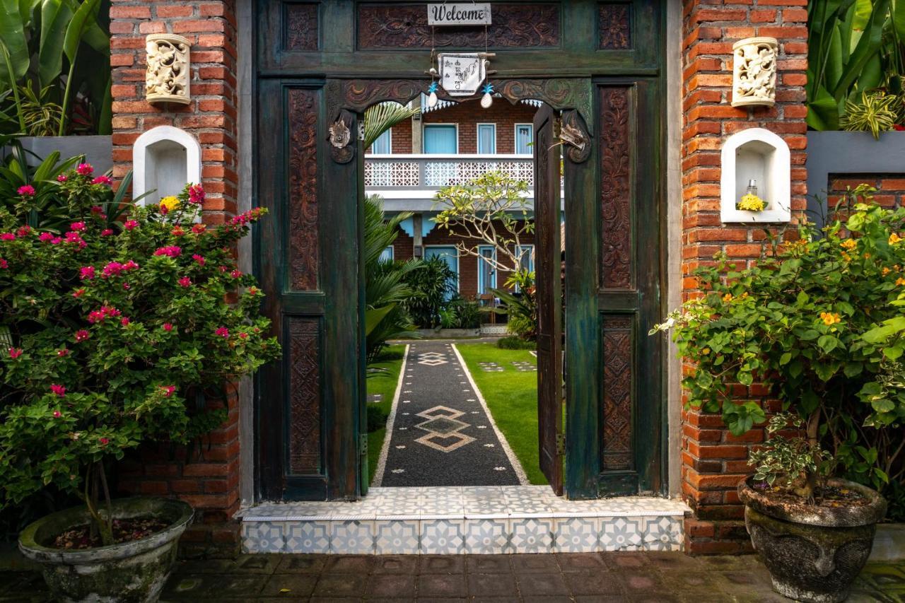 D-Anyar Stay And Surf Canggu Экстерьер фото