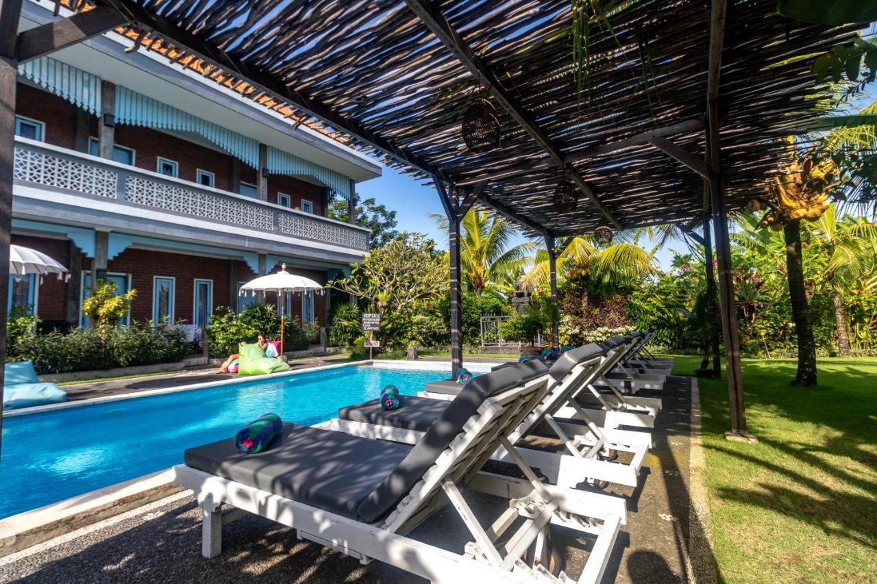 D-Anyar Stay And Surf Canggu Экстерьер фото
